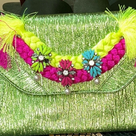 Iris Lane Green and Pink Floral Rhinestone Embellished Women's Clutch Bag - Picture 2 of 11